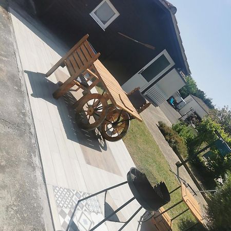 Comme A La Maison La Jonchere Exterior photo
